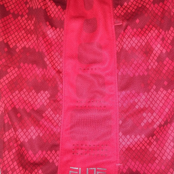 Nike elite basketball shorts. New. Kids Sizes - Picture 5 of 8